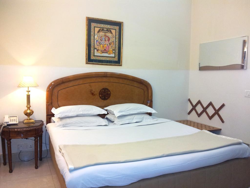 Bajaj Indian Home Stay New Delhi Værelse billede