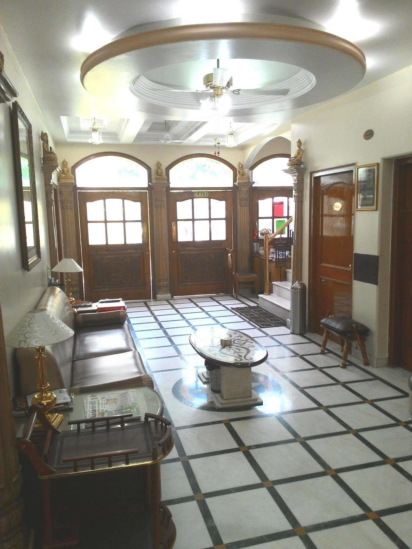 Bajaj Indian Home Stay New Delhi Eksteriør billede