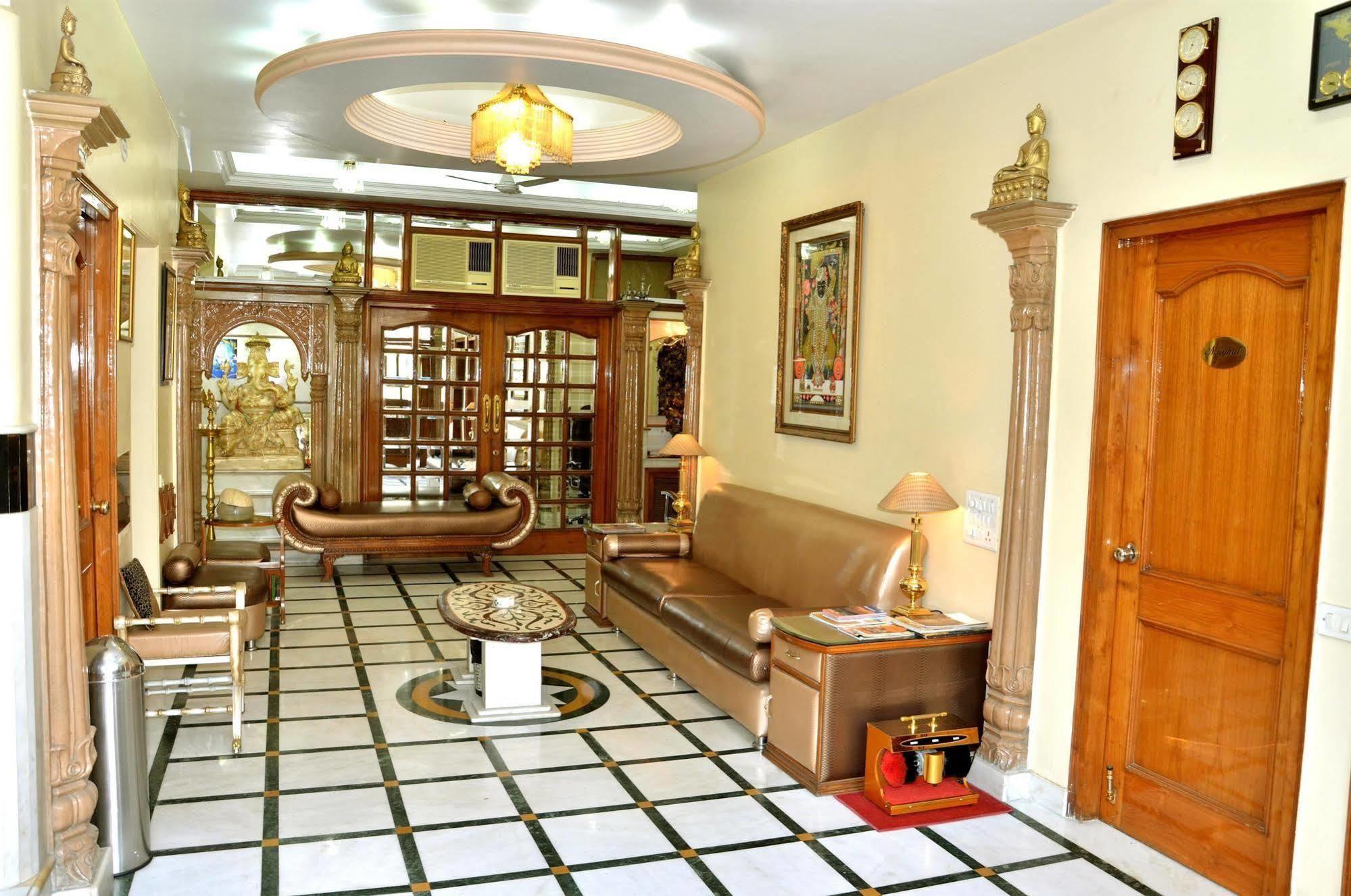Bajaj Indian Home Stay New Delhi Eksteriør billede